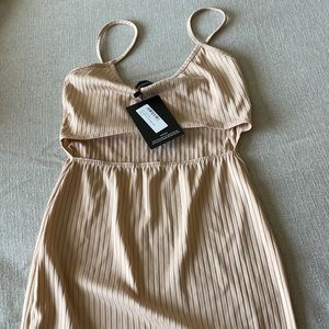 PrettyLittleThings Dress